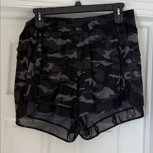 Athleta Black and Gray Camo Women's Athletic Shorts